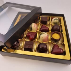 Handtillverkade chokladpraliner 16 st